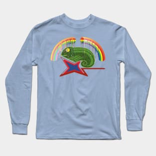 Chameleon hiding under rainbow Long Sleeve T-Shirt